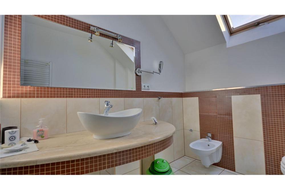 Villa Bawaria Cieszyn  Ngoại thất bức ảnh